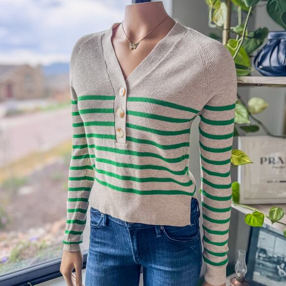 NWT-Karsyn Striped Henley Pullover by Blue Rain of Francesca's, Women's X-Small - Picture 2 of 10